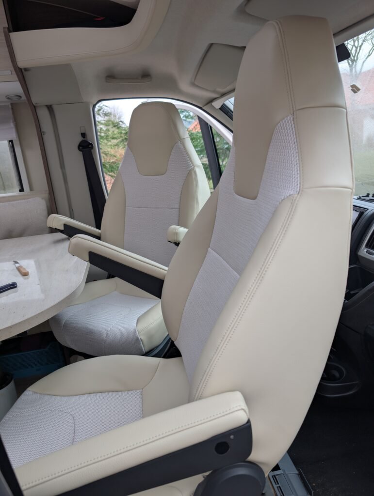 camper herstofferen kamperland