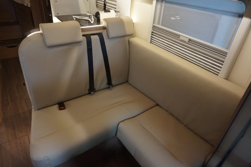 camper banken bekleden